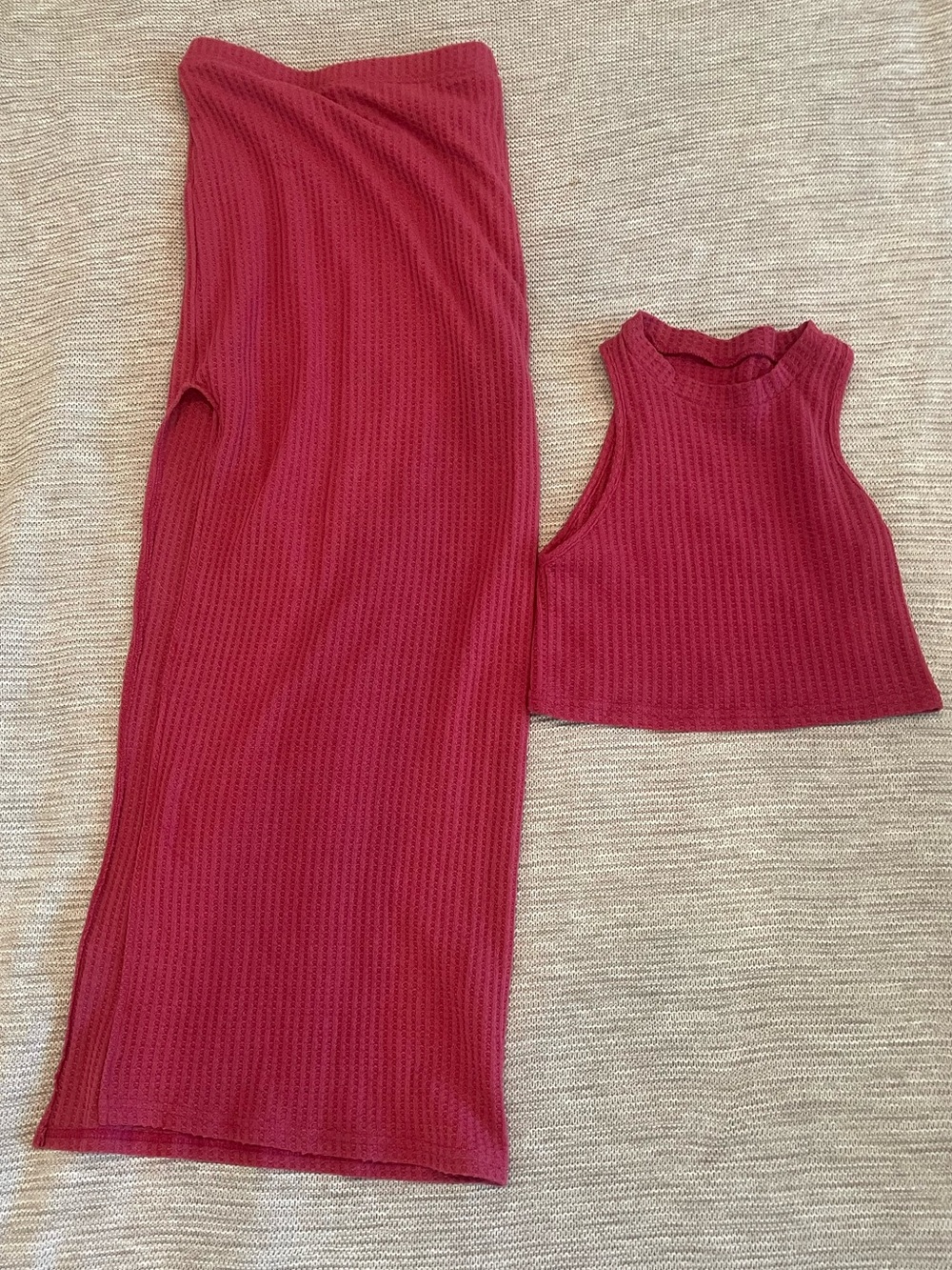 Amazon Women's Ribbed Tank and Skirt Set - Berry Pink